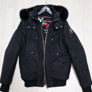 무스너클 발리스틱 패딩(M) 판매합니다 이미지