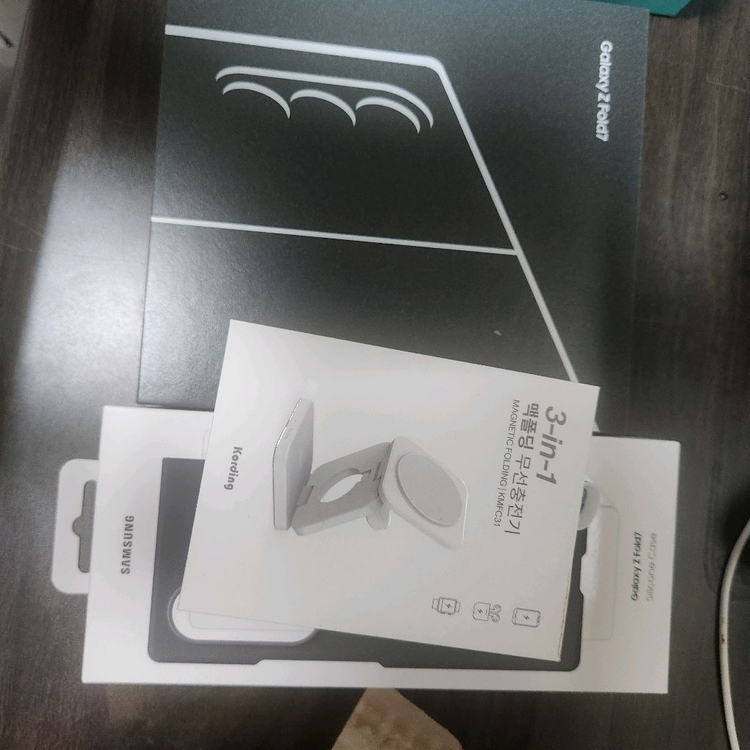 용인 갤럭시 z폴더 256 이미지