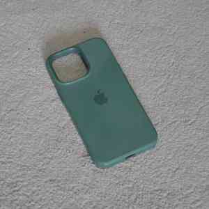 아이폰 13프로 맥세이프 실리콘 케이스를 1만원에 판매