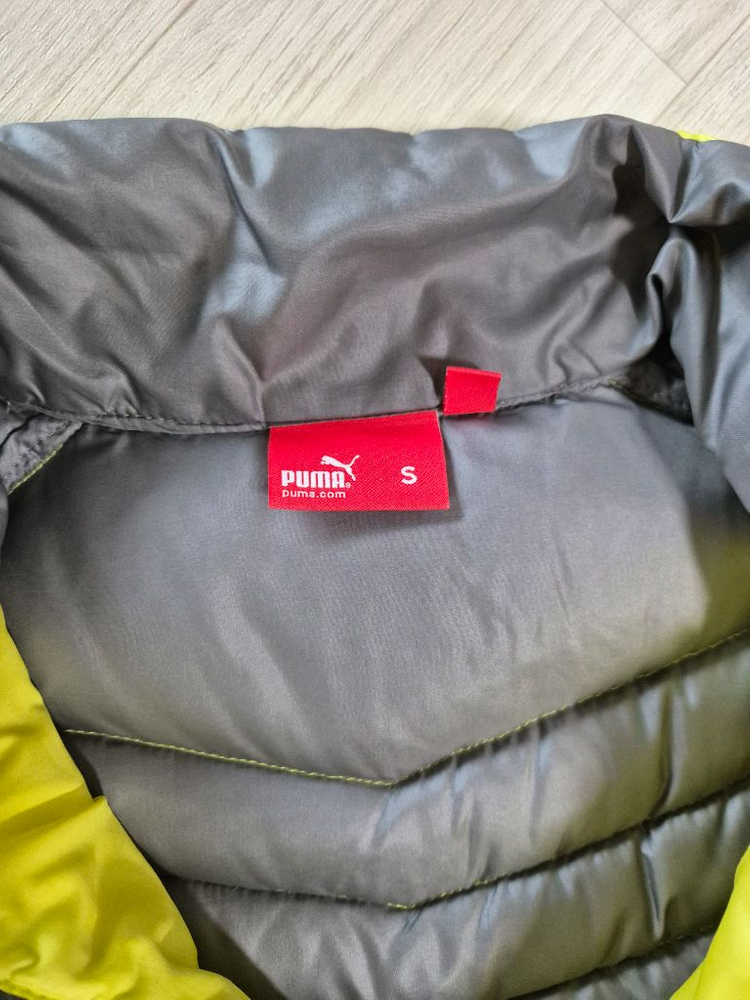 푸마 경량 다운 패딩 S--2
