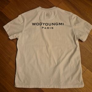 우영미 25ss 백로고 반팔티셔츠 화이트 46사이즈