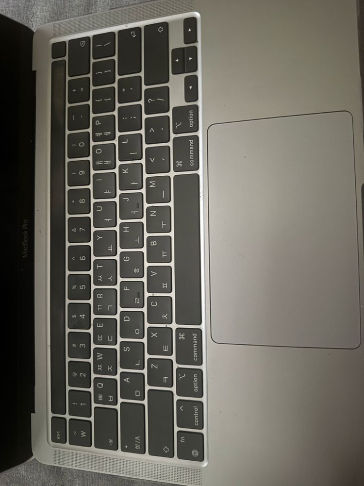 맥북프로 M2 13인치 8GB/256GB 이미지