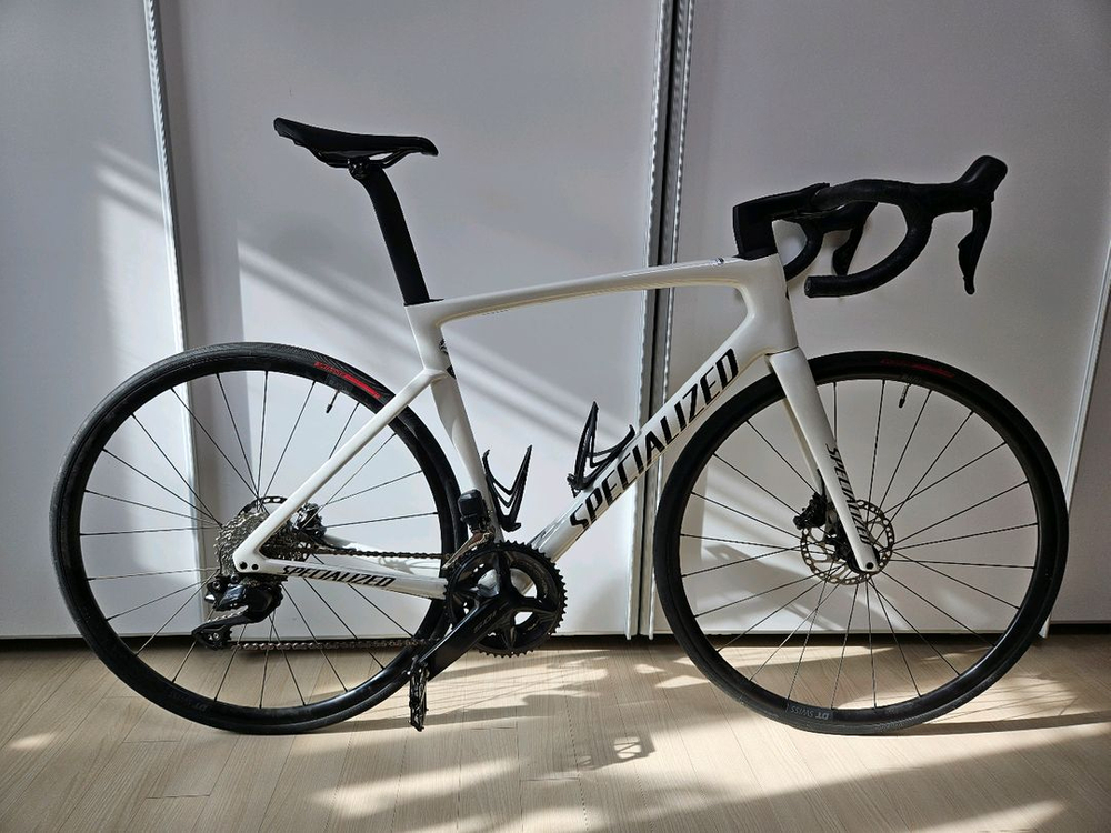 스페셜라이즈드 2023 타막 콤프 SL7 / 105 Di2 / 로드 자전거--1