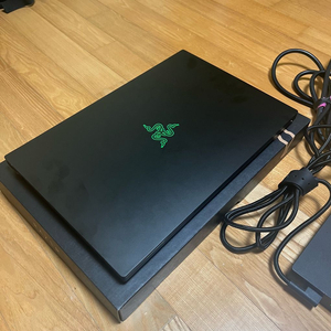 [안산직거래] 레이저 블레이드 15 베이스 2020 Early