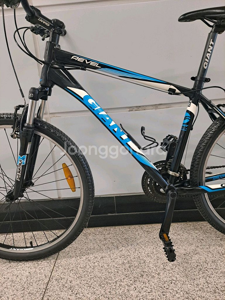 (상태매우괜찮음)자이언트레벨mtb(9만원)--2