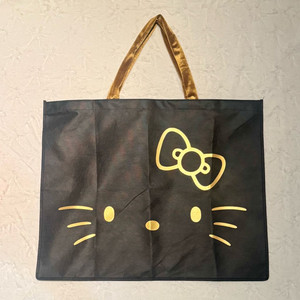 TBH x 헬로키티 팝업 골드 쇼퍼백 가방 한정판 이미지