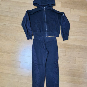 몽클레어 아동 후드 집업 세트 이미지