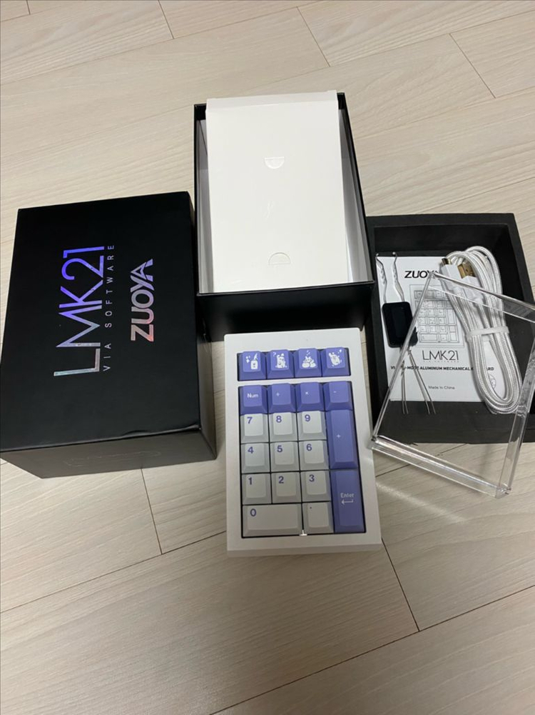 풀박스)LMK21 넘버패드+축+키캡+아크릴덮개--0