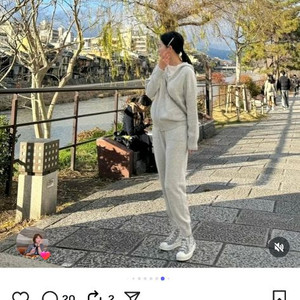 자스민 K. 니트 조거팬츠 세트