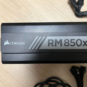 커세어 RM850x 850W 80플러스 골드 파워서플라이 팝니다