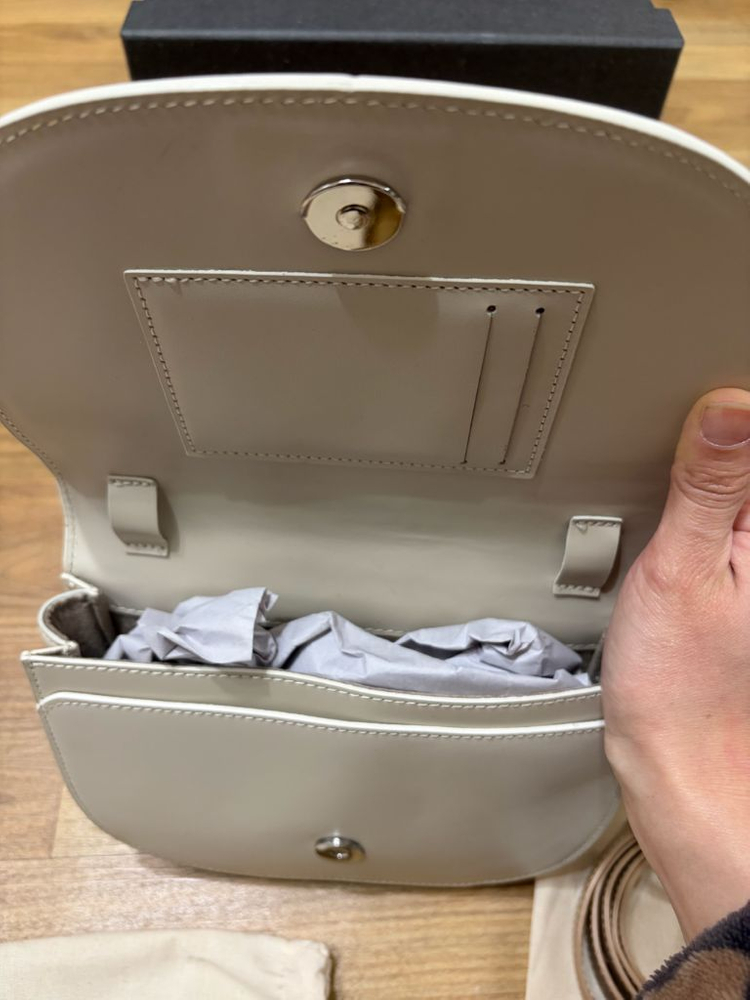 엘바테게브 미니백 이미지