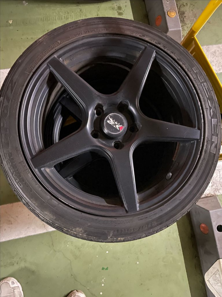 XXR 535 17인치 휠타이어 이미지