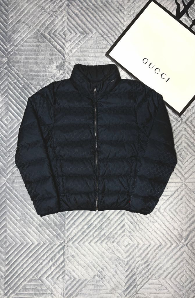 구찌 패딩 이미지