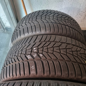 235 35 20 4짝 한국 윈터 스노우 중고 타이어