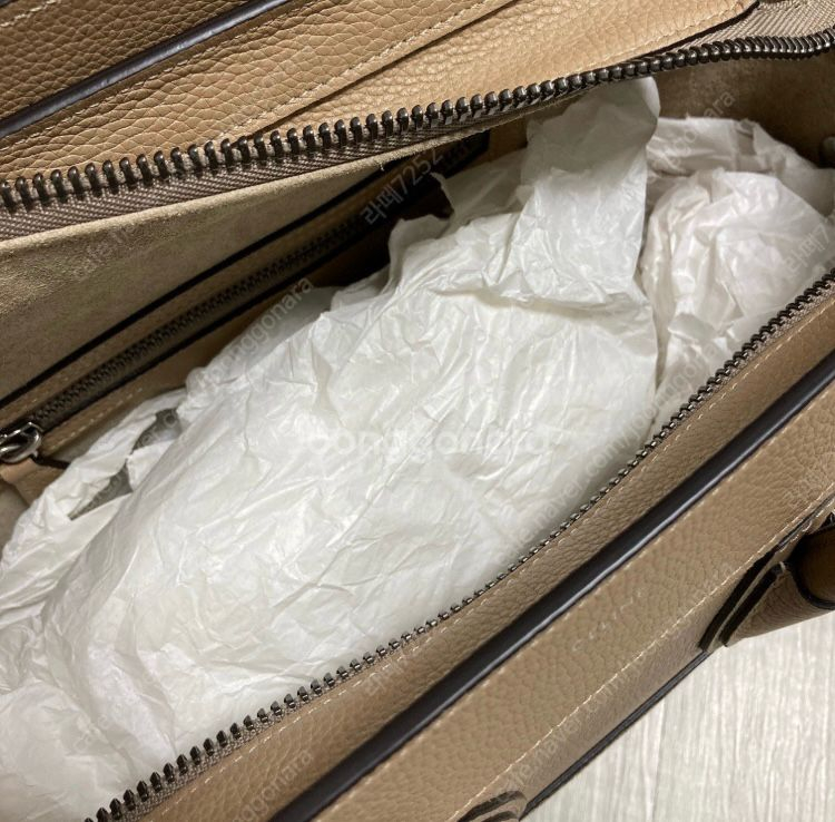 셀린느 러기지 마이크로 듄--3