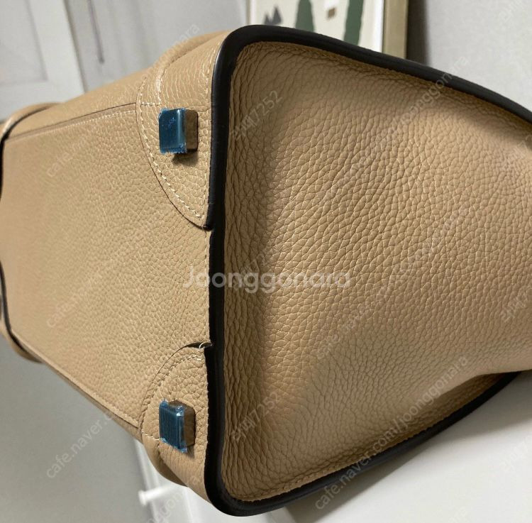 셀린느 러기지 마이크로 듄--6