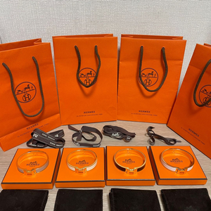 조용한 럭셔리 에르메스 클릭아슈 4컬러 정품 급처/판매합니다!