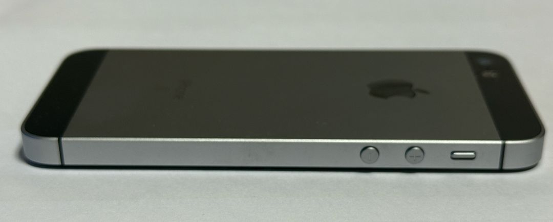 아이폰 SE1 스페이스 그레이 16기가 s급 이미지