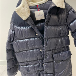 몽클레어 키즈 패딩