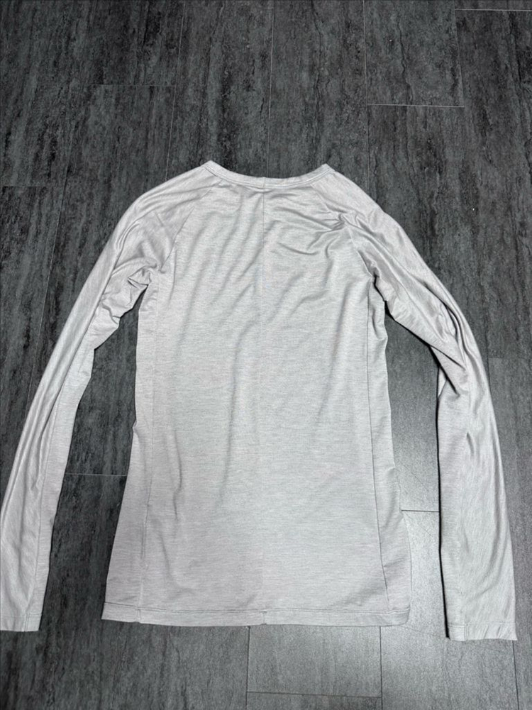 유니클로 알렉산더왕 콜라보 히트텍 S 연그레이--5