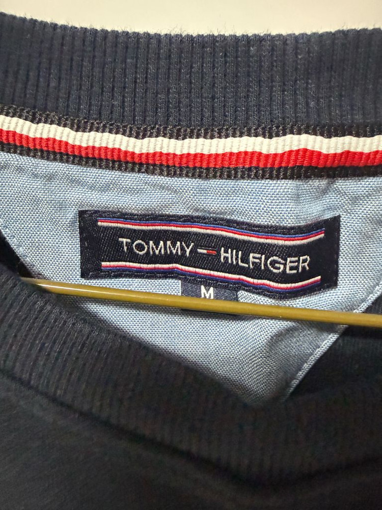 타미힐피거 클래식 스웨트셔츠 블랙 색상, M사이즈 새상품입니다--1