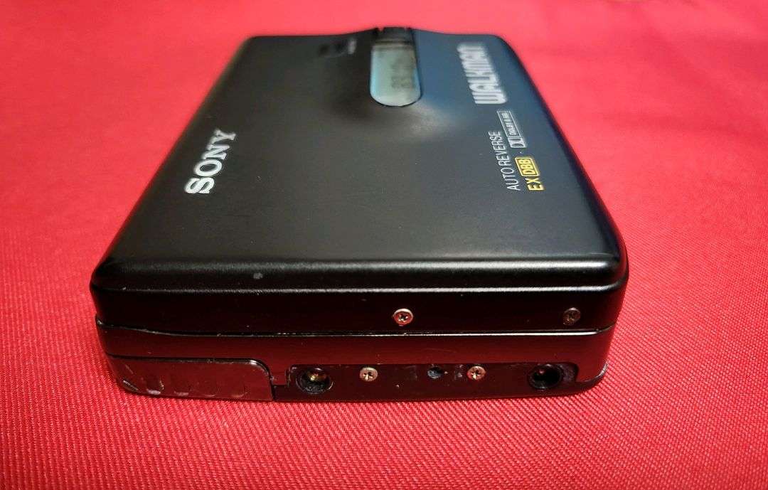 소니워크맨 WM-FX70 블랙 풀세트 정상작동품--7