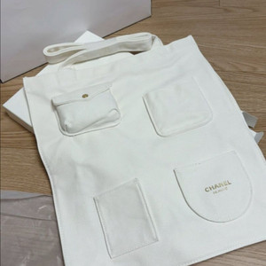 샤넬 뷰티 2025 에코백 새상품