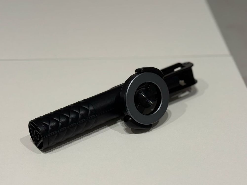 새상품급) 신지모루 M-Selfix 맥세이프 셀카봉 삼각대 판매--0