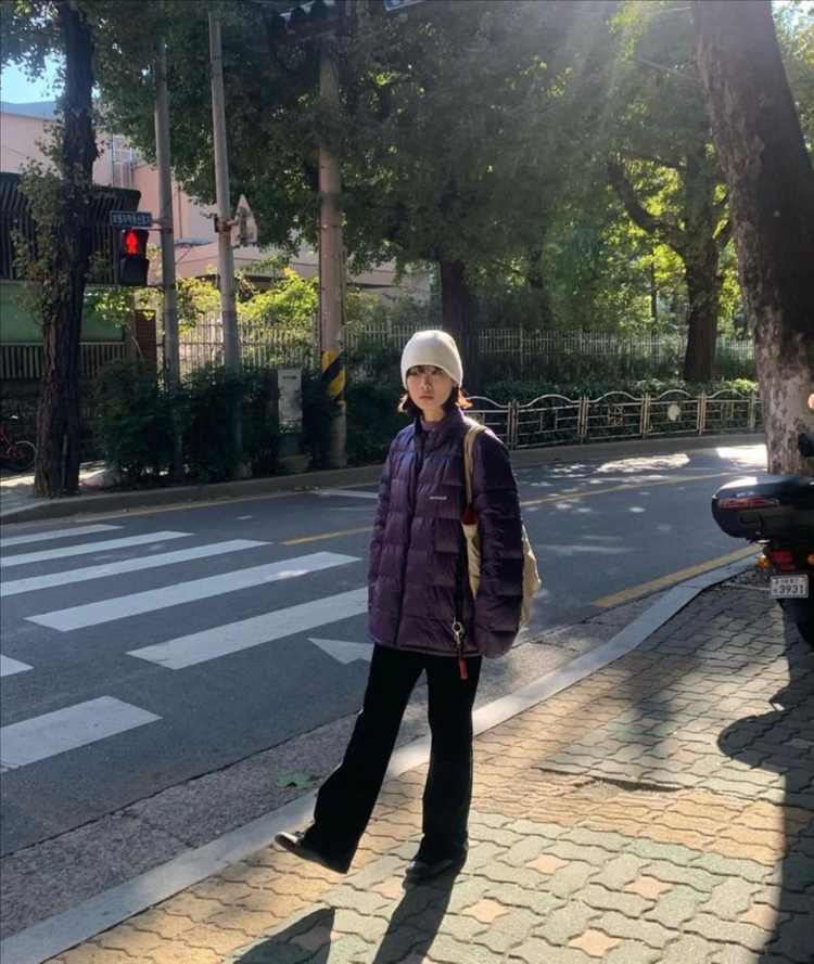 몽벨 슈페리어 다운 자켓 경량패딩 S (쉬이즈큐트 현아님 패딩) 이미지