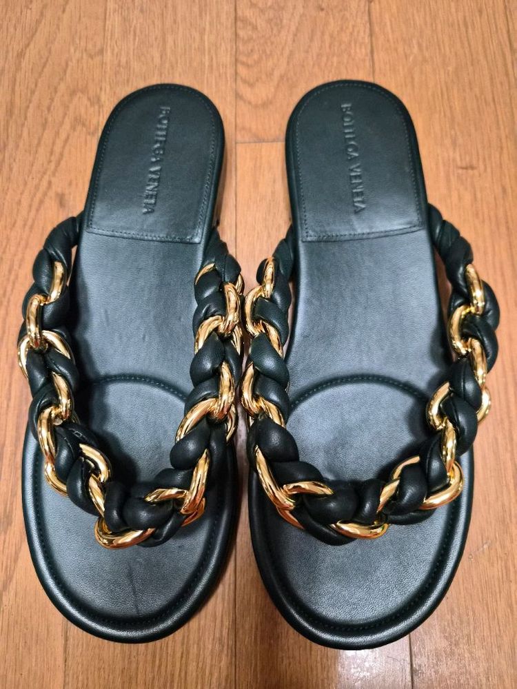 (정품) 보테가베네타 나파가죽 슬리퍼 38.5 (명품 샌들 여자 신발)--1