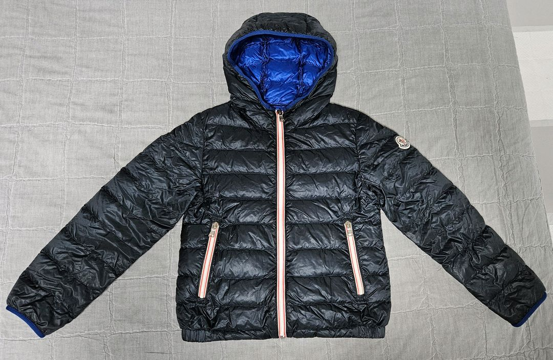 몽클레어 키즈 블랙 후드경량패딩 8y 8a 8t 130cm 이미지