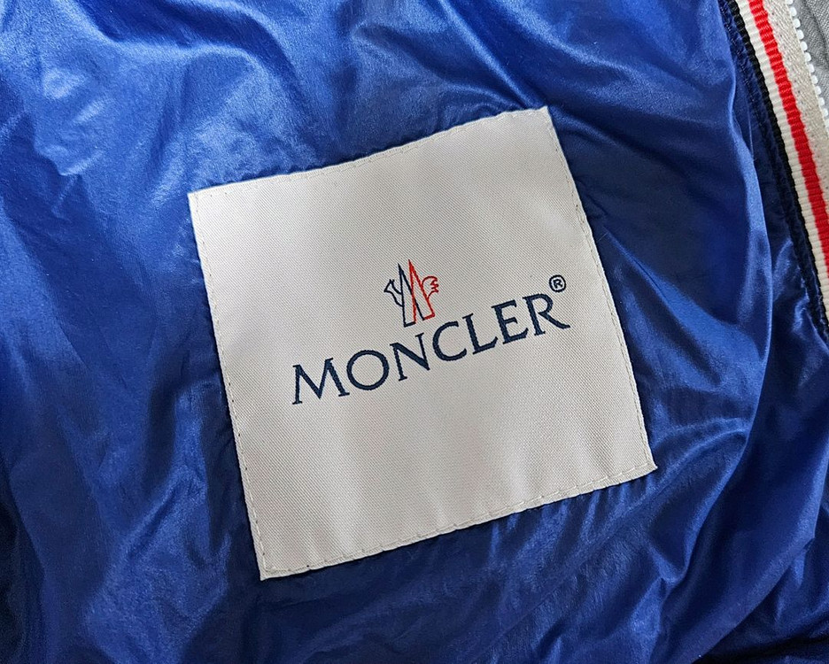 몽클레어 키즈 블랙 후드경량패딩 8y 8a 8t 130cm 이미지