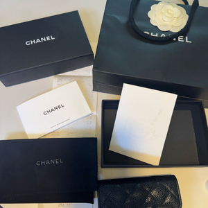 샤넬 캐비어 카드지갑 똑딱이 은장