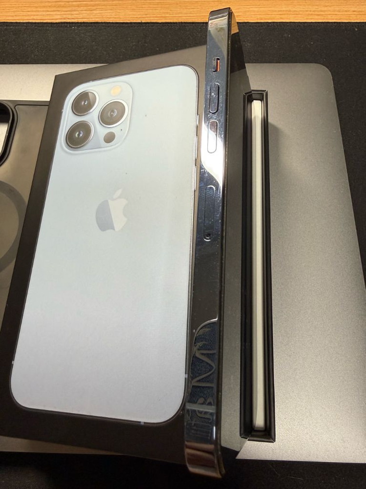 아이폰 13프로 256 시에라블루 풀박스--4