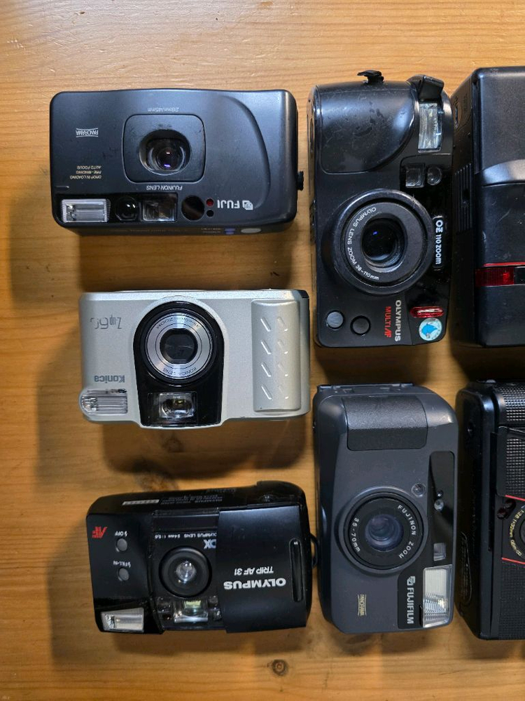 소품용 빈티지 필름카메라 이미지