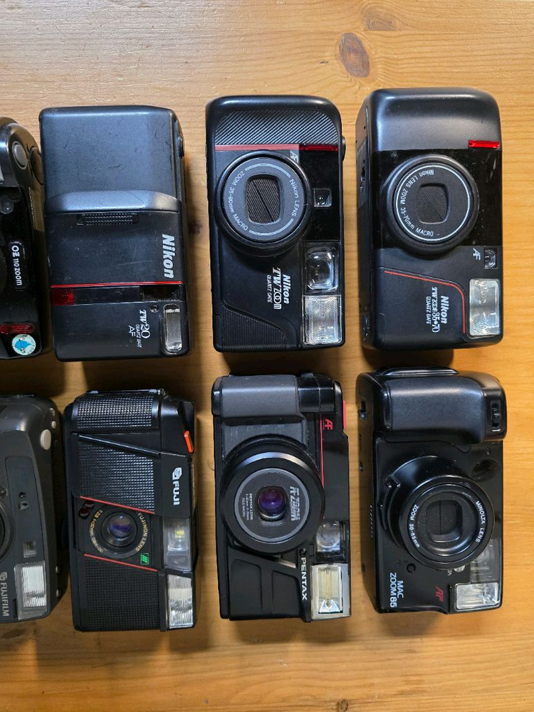 소품용 빈티지 필름카메라 이미지