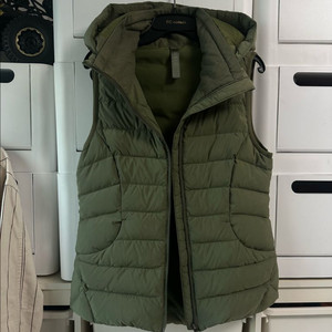 안다르 구스다운패딩조끼2사이즈(s)