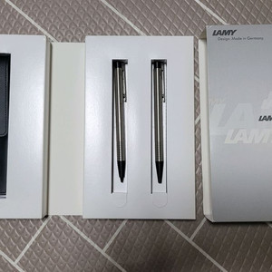 LAMY 라미 볼펜+샤프 선물세트 팝니다