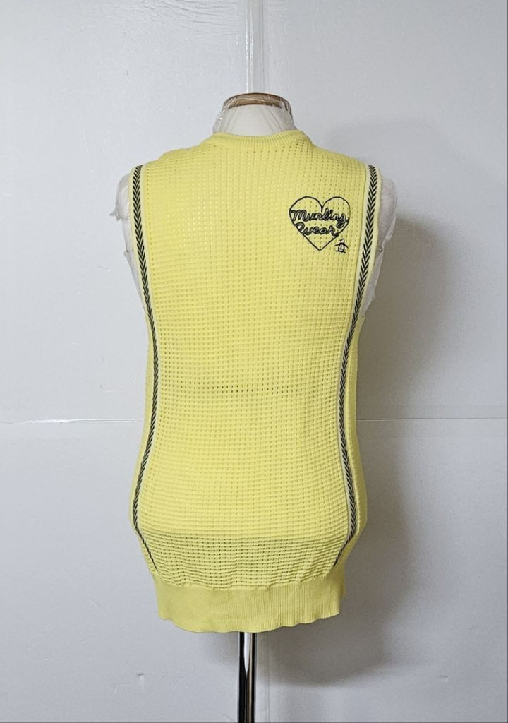 66)먼싱웨어 골프웨어 스판 조끼베스트--2