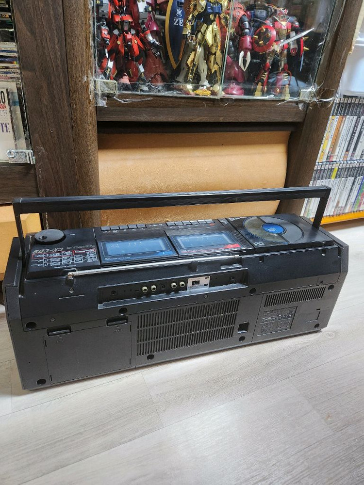 레트로 감성 자극! 나카야마미호 광고모델 희귀,레어제품,소장가치 히타치 CX-CD9 카세트 오디오 을 만나보세요--6