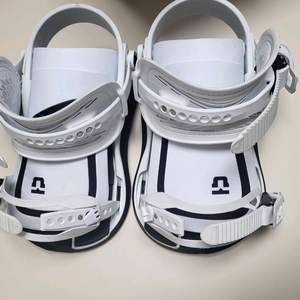 2223 스노우보드 유니온 울트라 포스 바인딩 M 사이즈 팝니다.