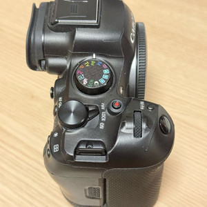 캐논 EOS R6 MARK2 미러리스 카메라