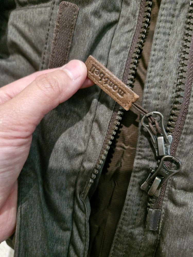 몽벨 패딩 90 사이즈 상태좋음--1