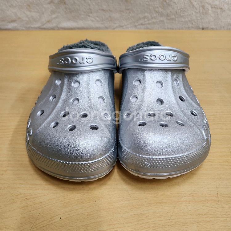 정품 크록스 남녀공용 겨울 슬리퍼 샌들 M6 W8 250--3