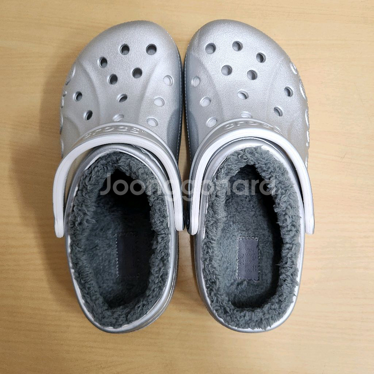 정품 크록스 남녀공용 겨울 슬리퍼 샌들 M6 W8 250--6