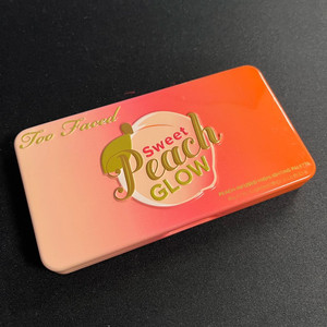 투페이스드 스위트 피치 글로우