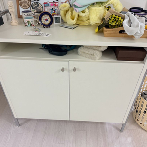 아이보리 수납장