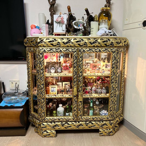 금장장식장