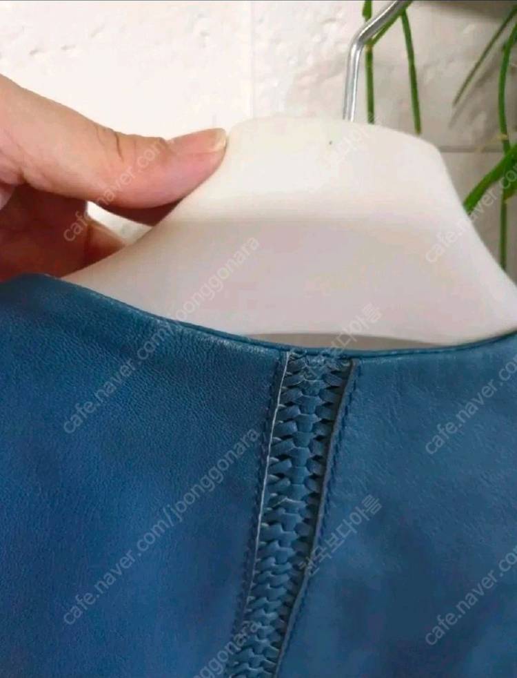 <정가 108만원> 아떼 바네사브루노 양가죽자켓 크롭자--7