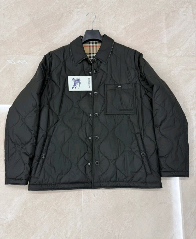 버버리 리버시블 퀼팅 자켓 이미지